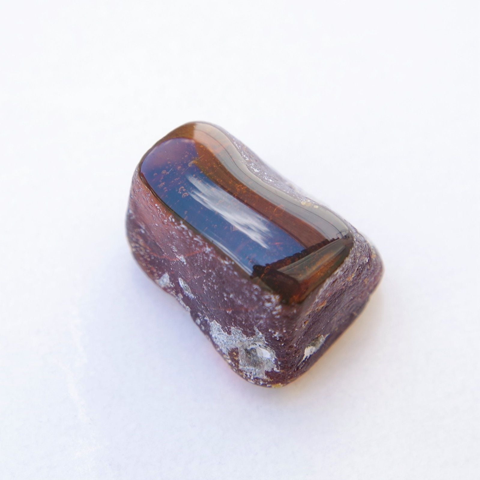 Red Green Mexican Amber Stone Good Clarity w Some Bubbles Inside 6.3g