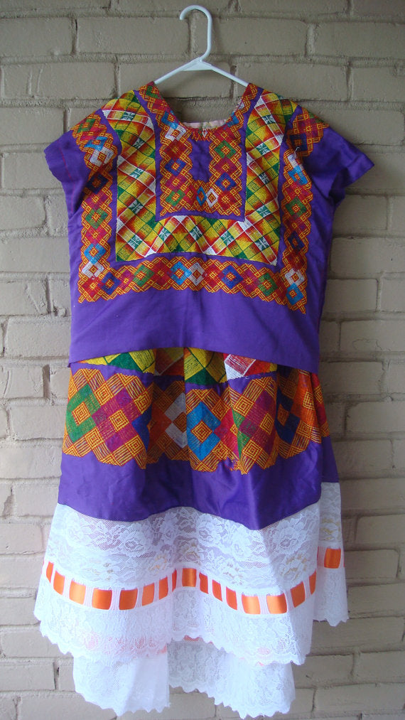 Mexican Women's Tehuana Dress Cadenilla Stitch True Vintage Frida Kahlo Style Oaxaca