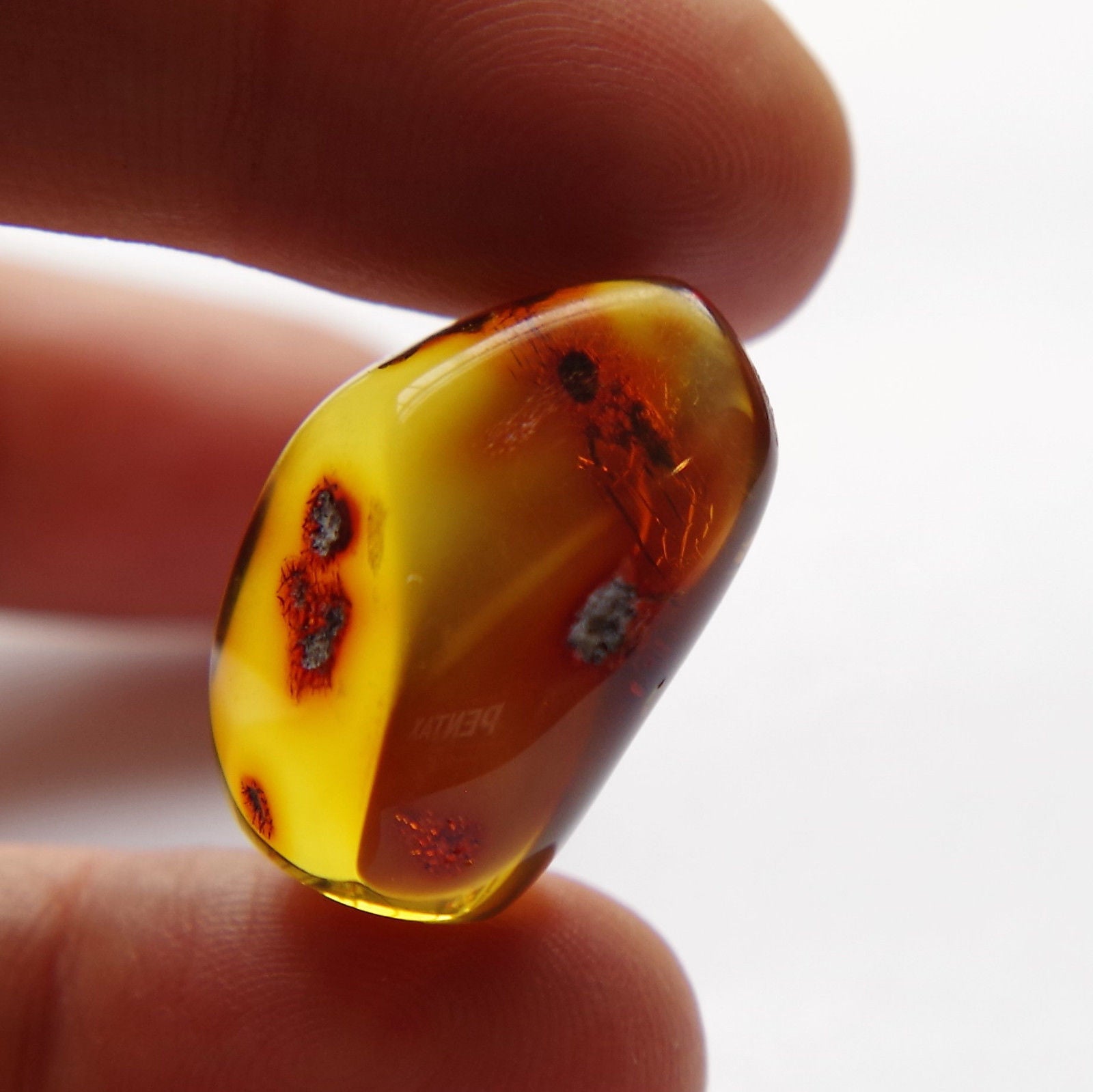 Red Green Mexican Amber Stone Full Polished Great Clarity 3.6g from Chiapas