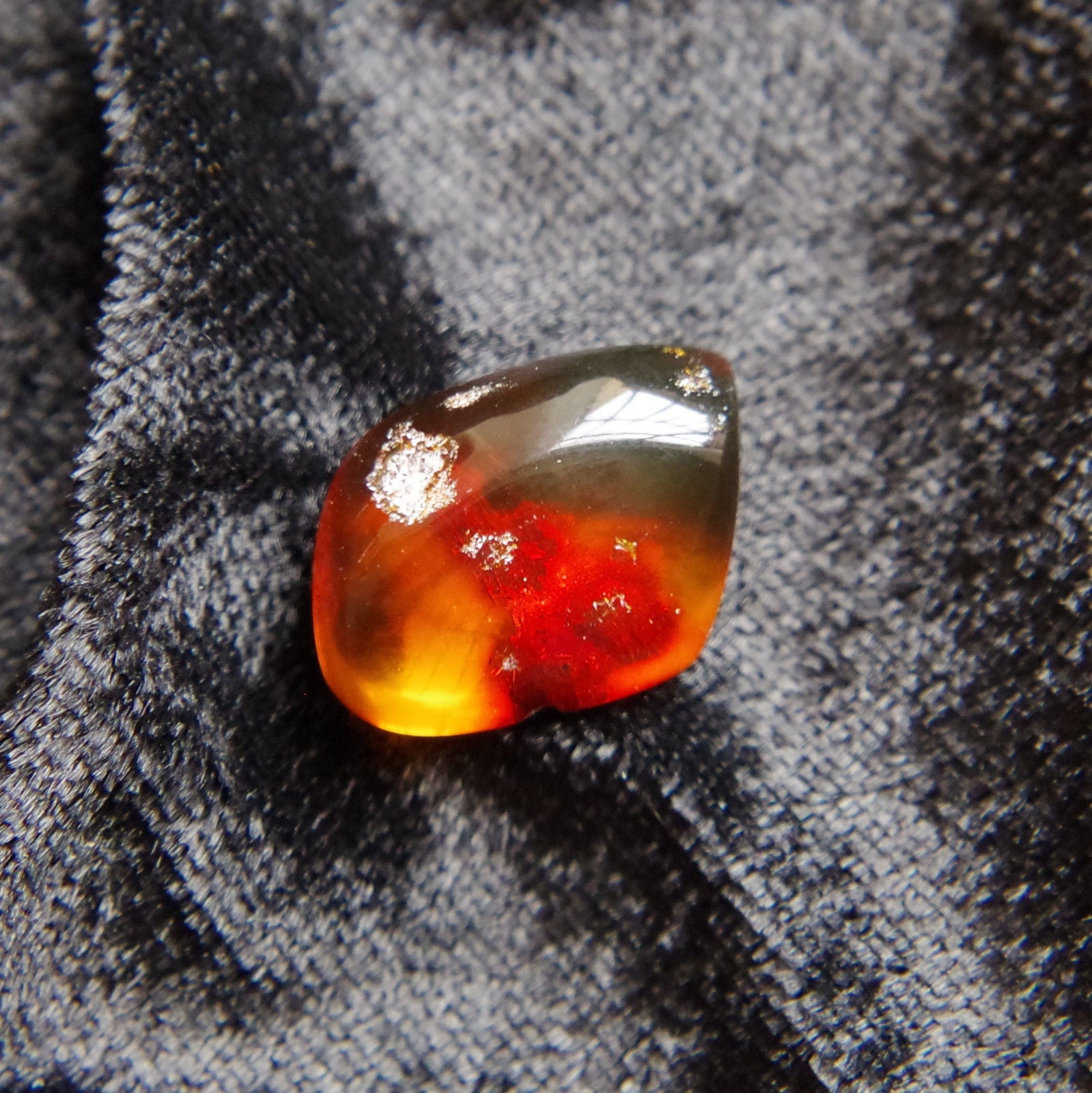 Red Green Mexican Amber Stone Fossil Polished Great Clarity 2.6g